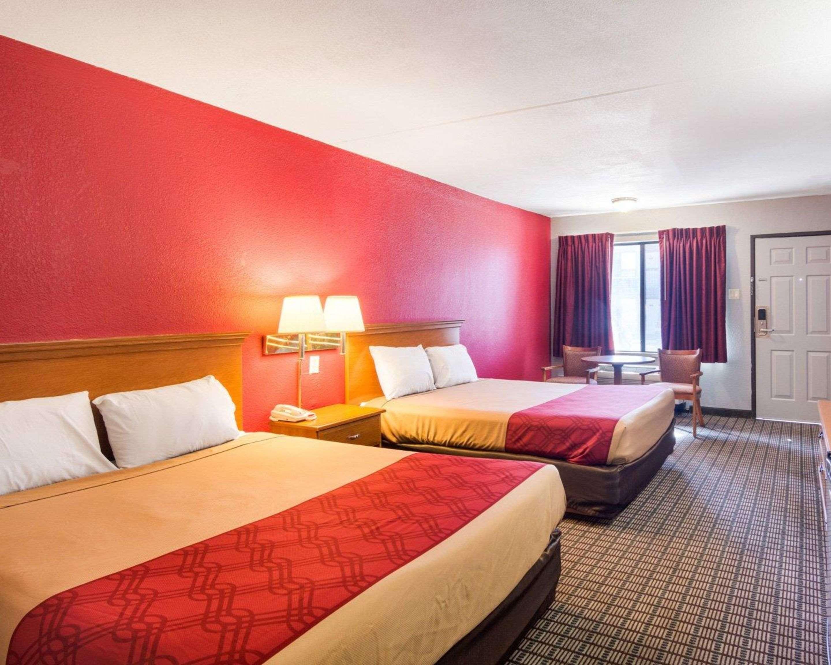 Econo Lodge Wichita Falls Downtown Zewnętrze zdjęcie