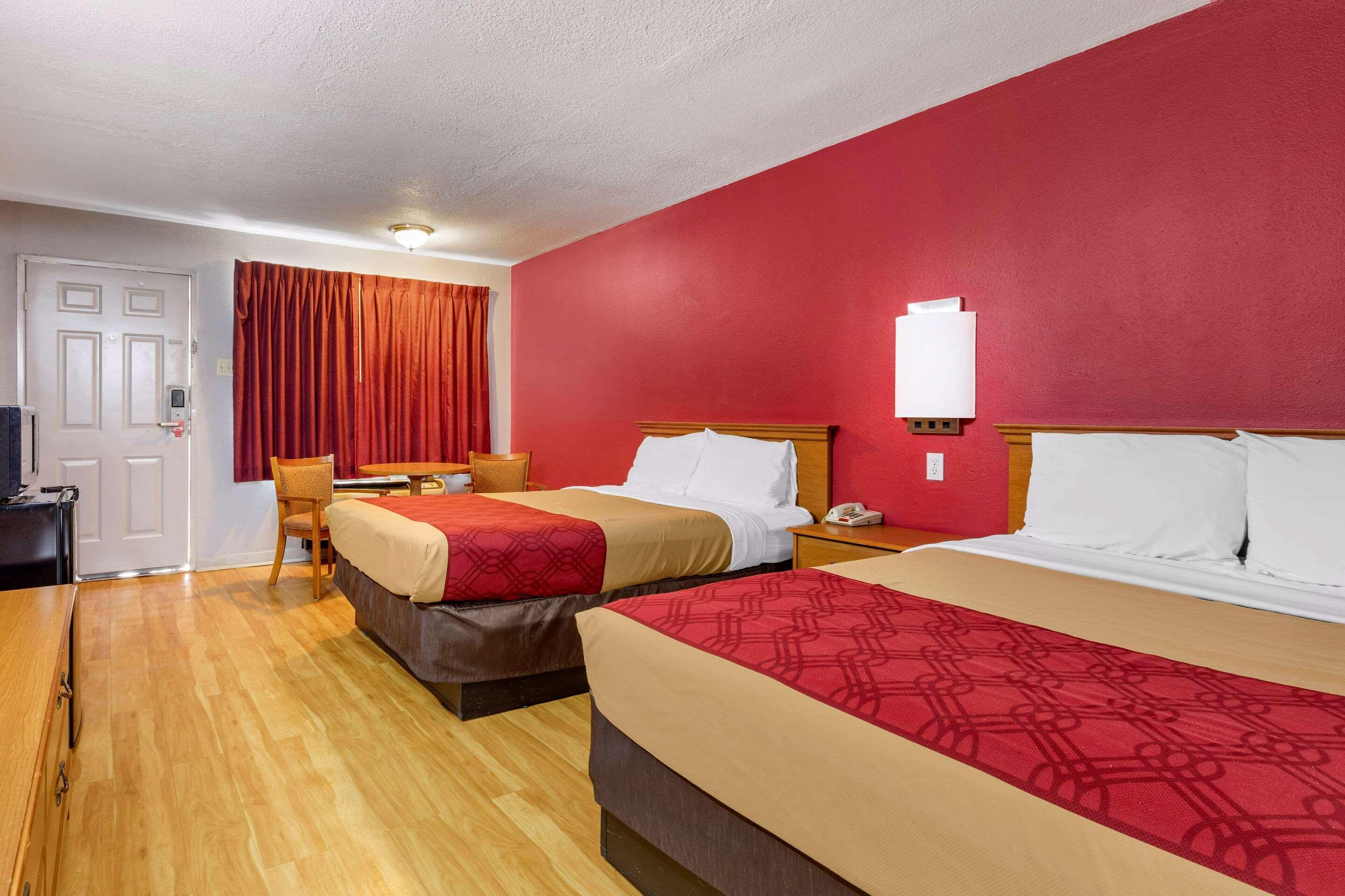 Econo Lodge Wichita Falls Downtown Zewnętrze zdjęcie