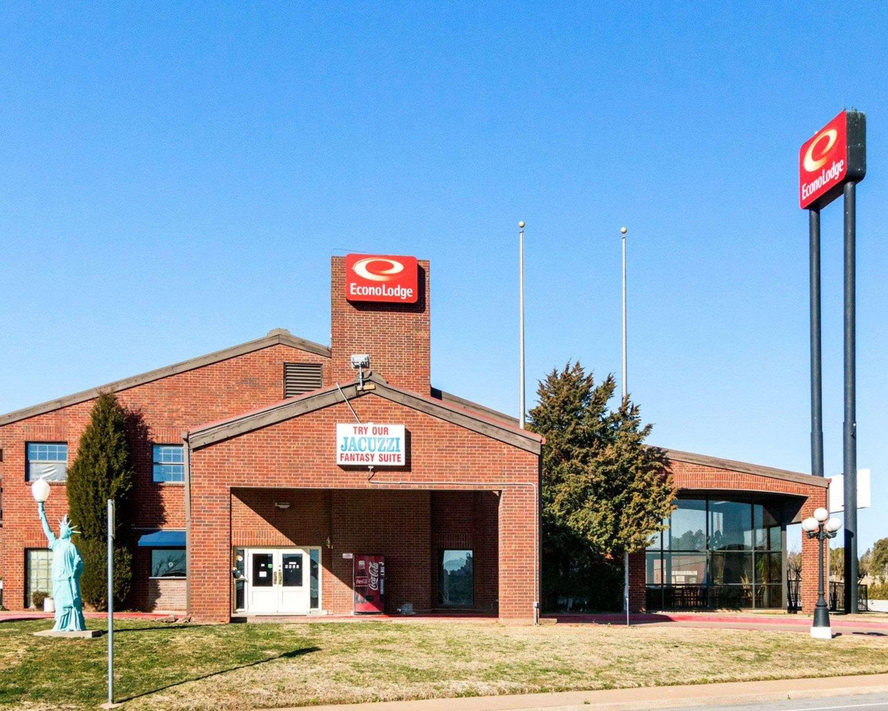 Econo Lodge Wichita Falls Downtown Zewnętrze zdjęcie