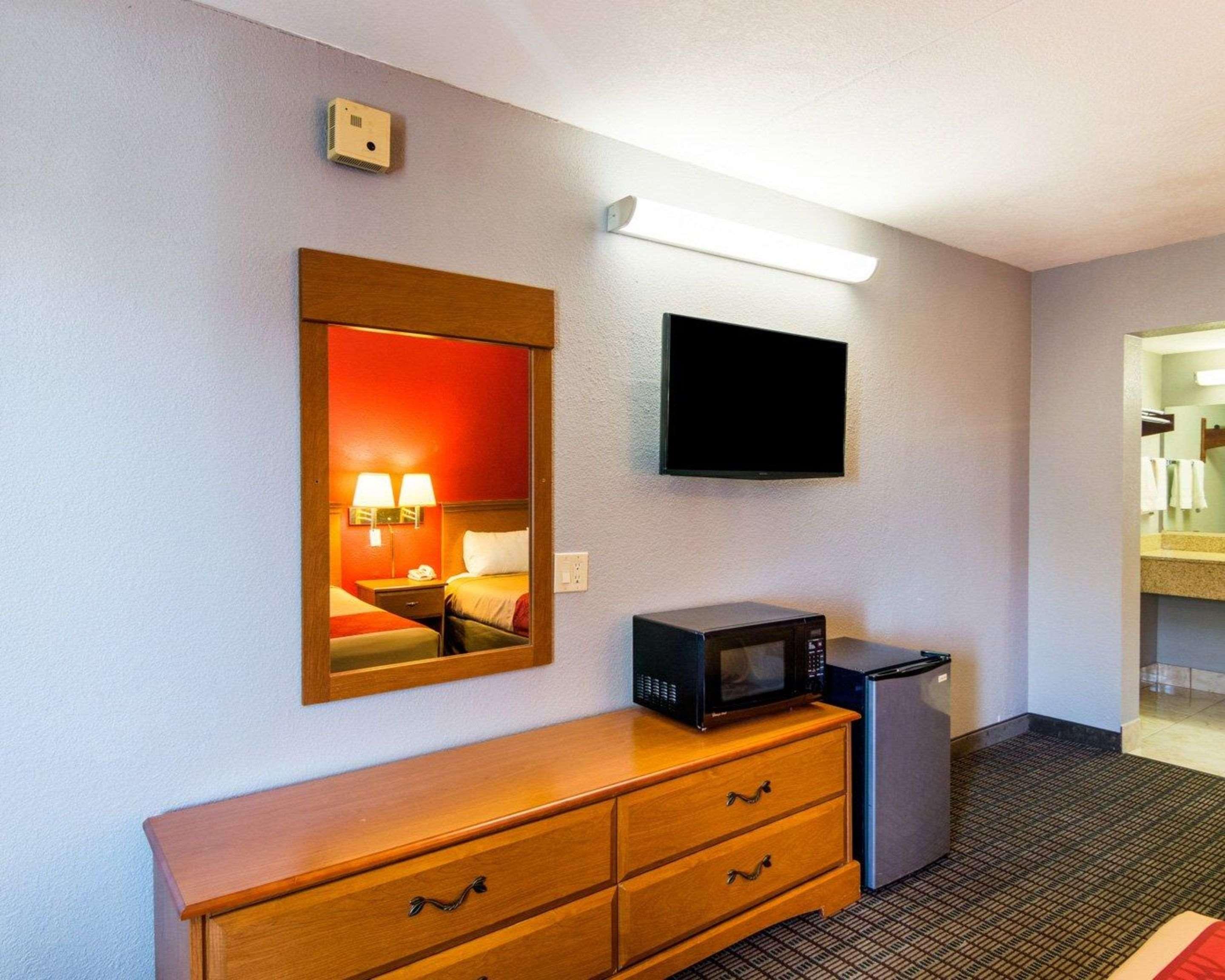 Econo Lodge Wichita Falls Downtown Zewnętrze zdjęcie