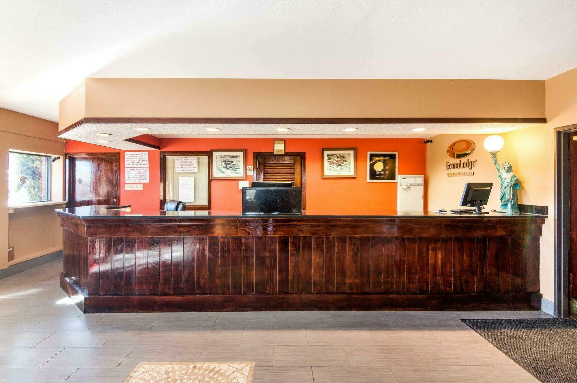 Econo Lodge Wichita Falls Downtown Zewnętrze zdjęcie