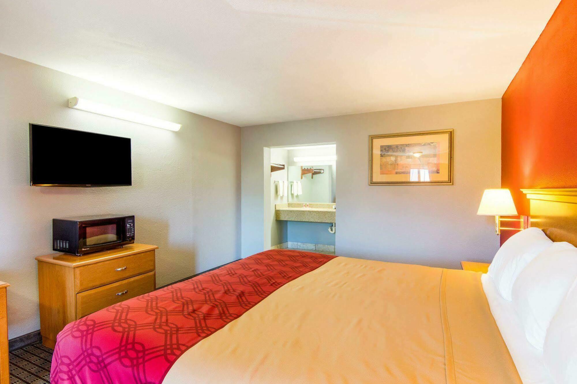 Econo Lodge Wichita Falls Downtown Zewnętrze zdjęcie