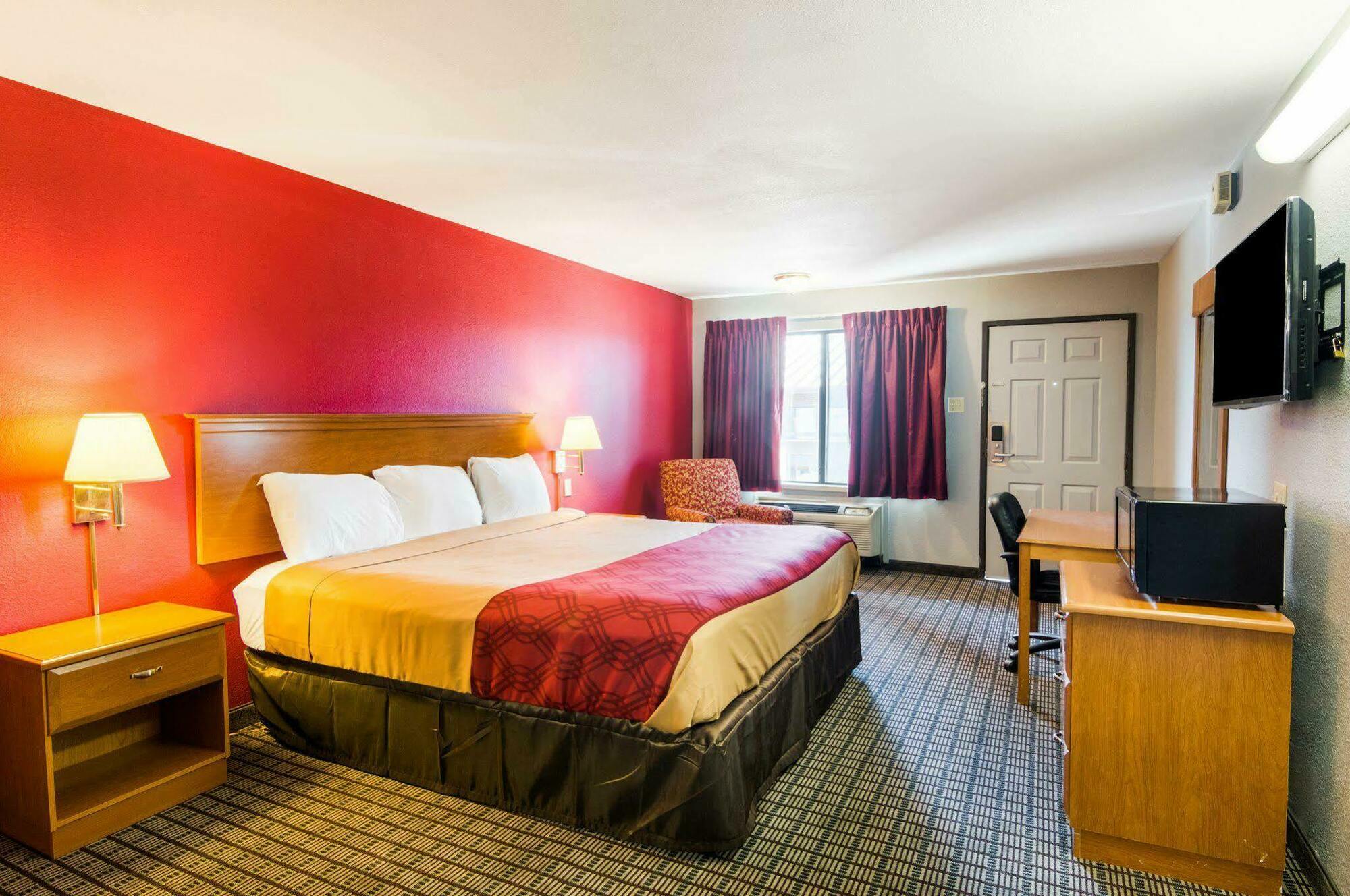 Econo Lodge Wichita Falls Downtown Zewnętrze zdjęcie